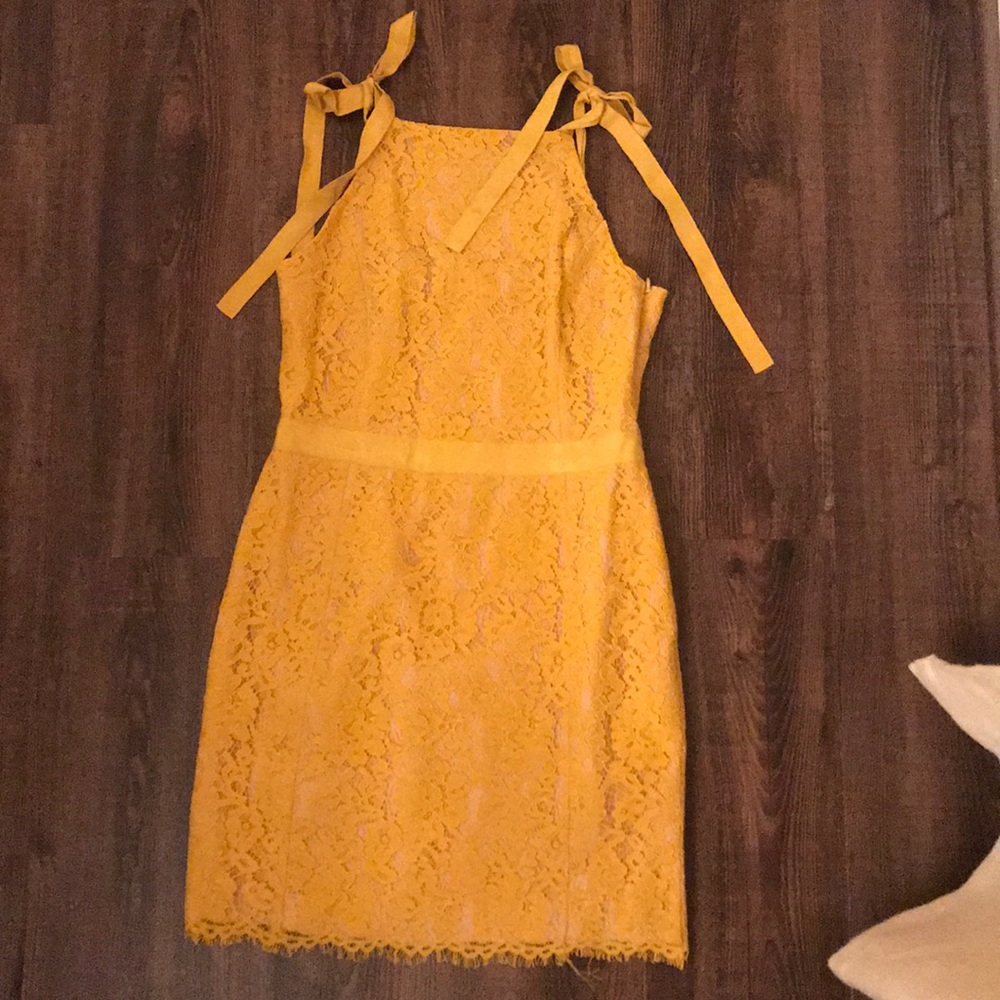 Yellow lace shift dress